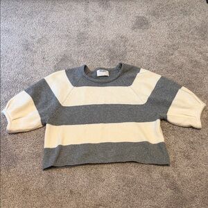 Old Navy Sweater